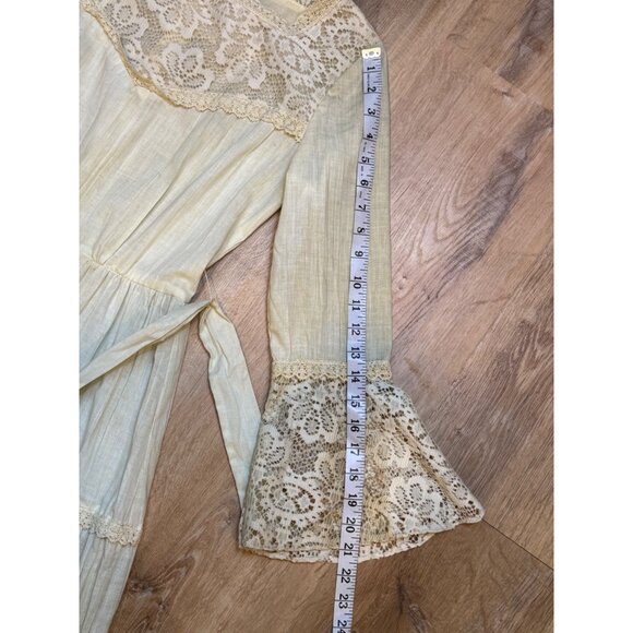 Vintage 70s Ivory Boho Praire Cottagecore Tiered Maxi Dress Crochet Bell Sleeves - Picture 11 of 16